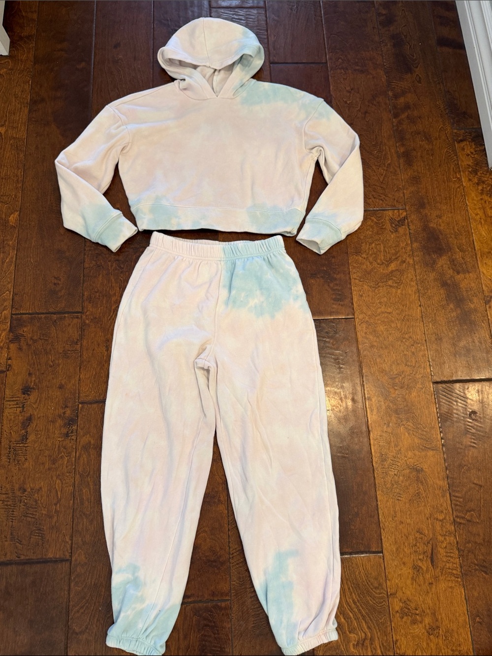 Sugar & Jade Girls Tie-Dye Cropped Hooded Sweatshirt and Jogger Set